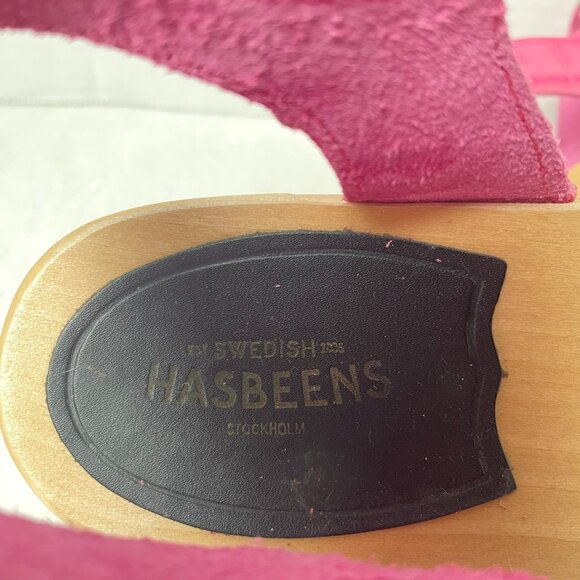 Swedish Hasbeens Embossed Pink Clog Sandal Low Heel Adj Ankle Strap - Picture 8 of 9